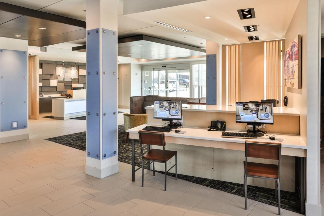 Holiday Inn Express & Suites - Nashville Metrocenter Downtown By Ihg Zewnętrze zdjęcie